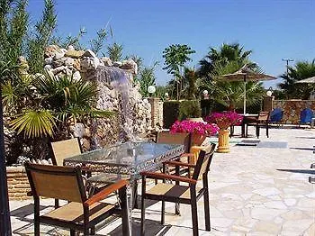 Hotel Paradise 2*